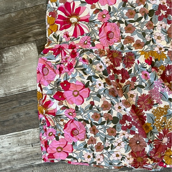 Maxi dress with flutter straps and tears - Picture 5 of 8